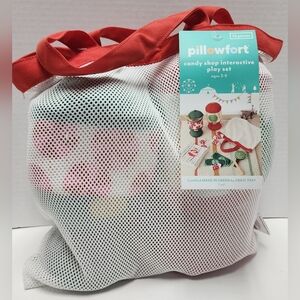 Candy Shop Kids' Holiday Interactive Play Set New Pillowfort Christmas Toys